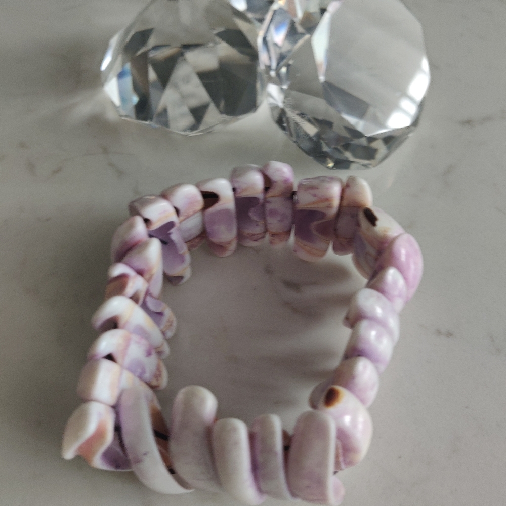 Shell stretchy bracelet - Picture 2 of 5